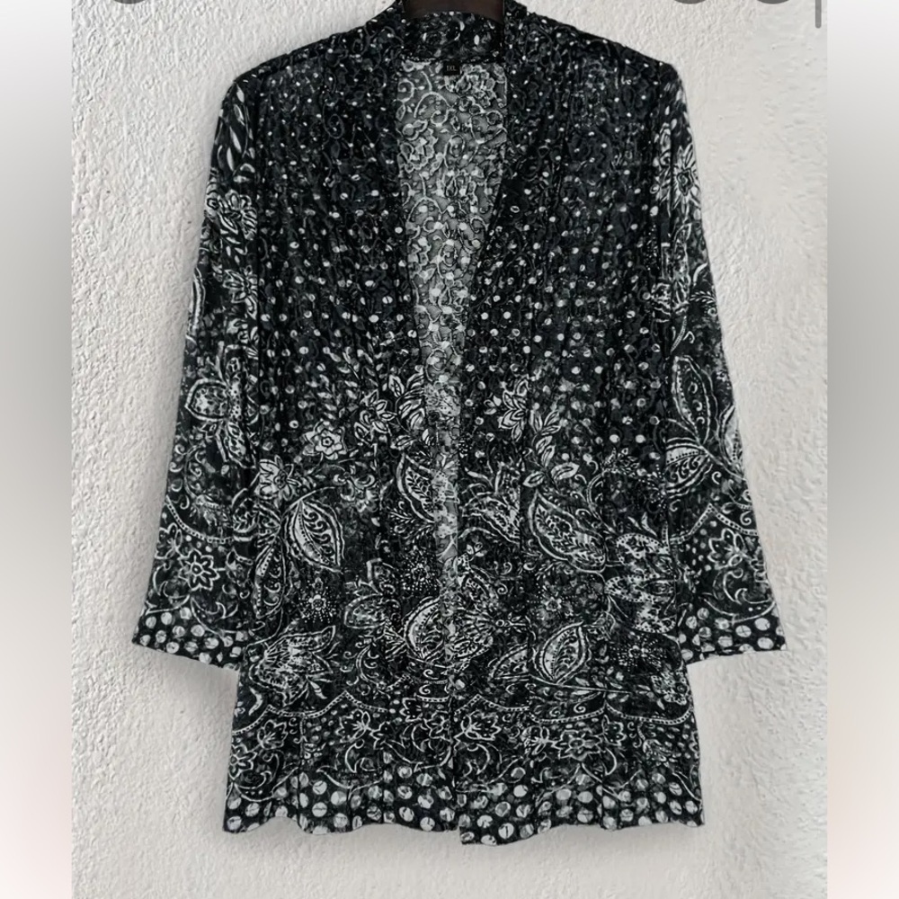 Flowy Open Front Blouse Size 4x